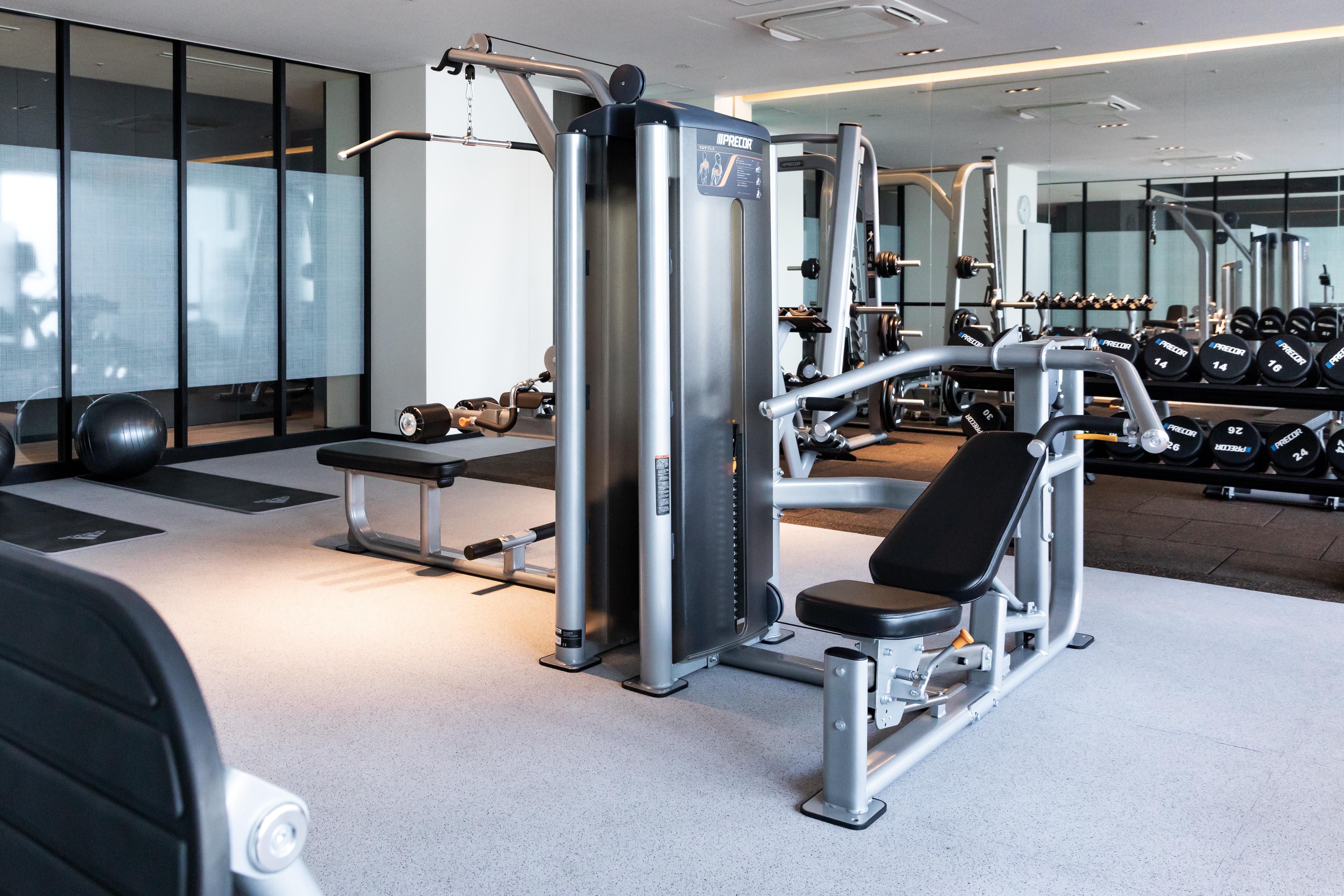 Oakwood Suites Yokohama Yokohama  Exteriör bild A gym